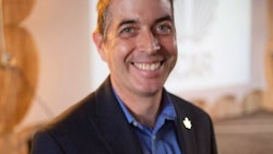 Kevin Oliver E1421430111804