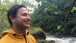 Jonathan Valdman Smaller