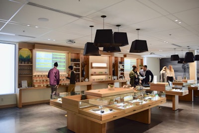 Harvest Scottsdale Dispensary With Patients