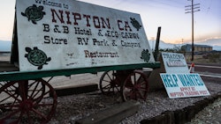 Nipton Sign 2