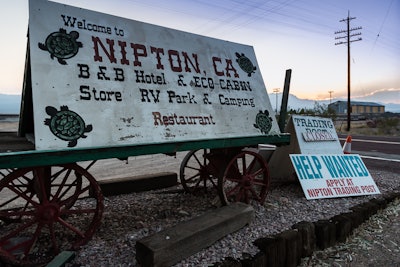 Nipton Sign 2