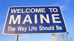 Welcome To Maine Sign Dreamstime Credit Americanspirit Resized