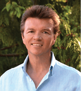 Robert Higgins Headshot Fmt