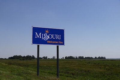Missouri Sign Adobe Stock Credit Dakotastudios Resized