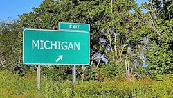 Michigan Sign Adobe Stock Credit Dakotastudios Resized