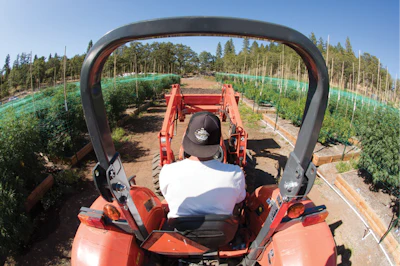 Pf Select Farm Lifestyle 29 Fmt