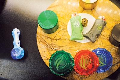 Kimjacksonphoto 114 Cmyk Fmt