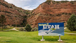 Utah Sign Adobe Stock Credit Sue Smith Resized