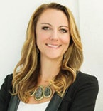 Kyra Headshot Fmt