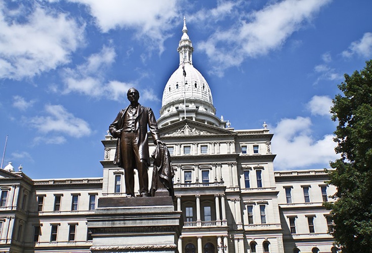 Michigan Medical Marijuana Board Inundated With Applications Before