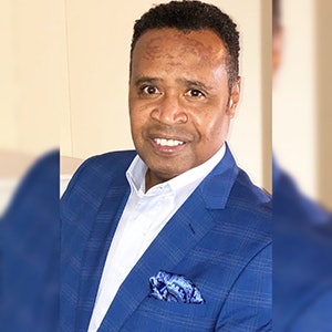 Wayne Isaacs Headshot Resized