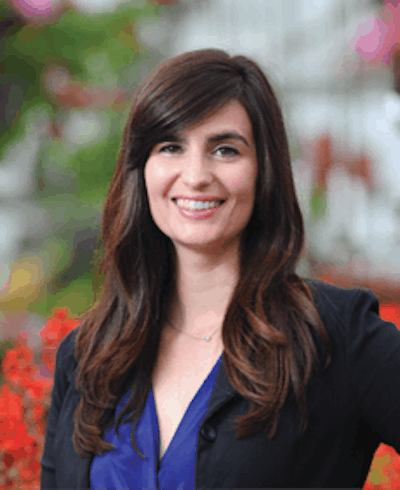 082715 Michelle Simakis Gar Cen133 Fmt