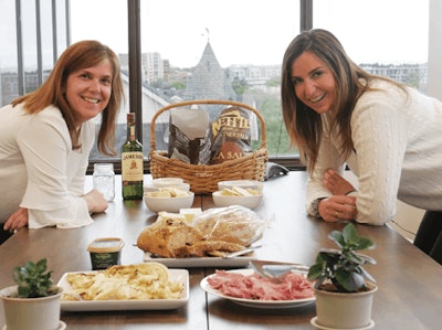 Weekly Happy Hours Cmyk Fmt