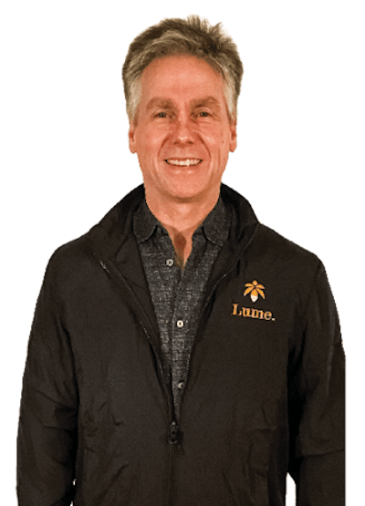 Doug Hellyar High Res Fmt