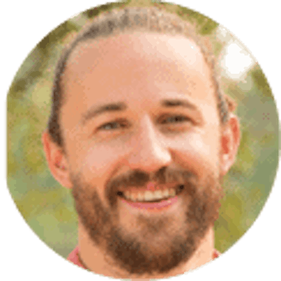 Mason Walker Headshot (1) (1) (1) Fmt