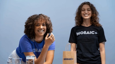 Mosaic+ Budtenders Nyomi Barrick (purple shirt) & Jaci Ledford (black shirt)