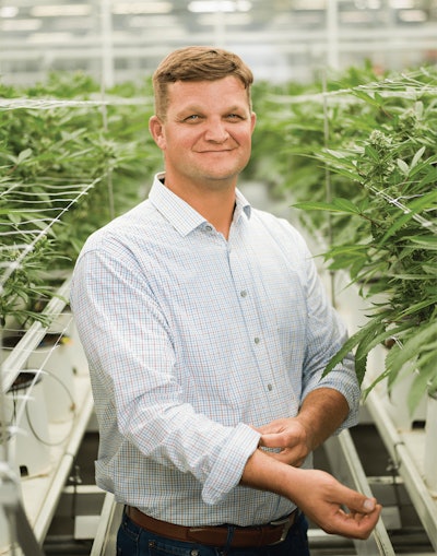 Cannabisbusinesstimes211007 0986 S Rgb Fmt