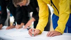 Signatures Adobe Stock235537592