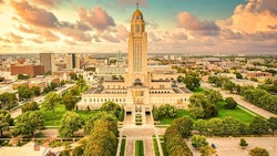 Neb Leg Adobe Stock404634784
