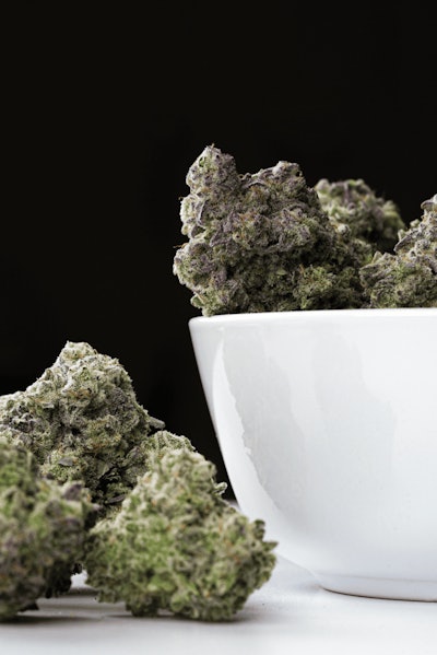 V1 Cannabis Flower Fmt