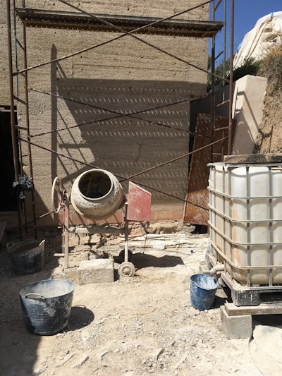 Cement Mixer To Mix Shiv