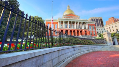 Massstatehouse2
