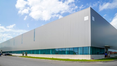 warehouse real estate