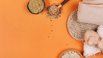 Hempdisplay Adobestock 303956164