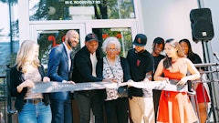 The Grasshopper Club's ribbon cutting ceremony at its South Loop location included 4th Ward Alderman Lamont Robinson, Co-founder and CEO Matthew Brewer, co-founder Dianne Brewer, co-founder Chuck Brewer, Grasshopper Club South Loop General Manager Jason Neloms, partner Jessica Lee and Director of HR Brittani Soto.