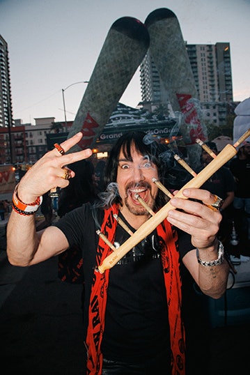 Founded in 1974, High Times rose to prominence as an underground icon. In recent years, the brand fell into receivership, leaving its future uncertain. Josh Kesselman, Founder of RAW Rolling Papers, has personally purchased High Times and its associated assets in an all-cash transaction. Kesselman wants the rebirth of High Times to galvanize the cannabis community and reinvigorate the interest of newer generations in this incredible culture and its legends.