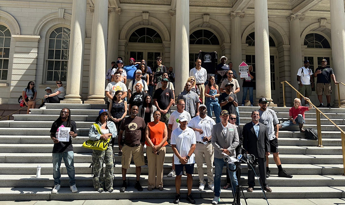 Licensed New York Cannabis Retailers File Lawsuit Against Office of Cannabis Management