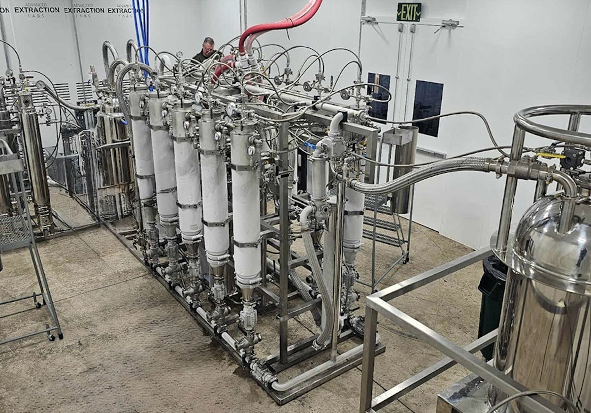Illuminated Extractors Unveils Breakthrough Hydrocarbon Extraction Technology With Expanding Industrial Applications