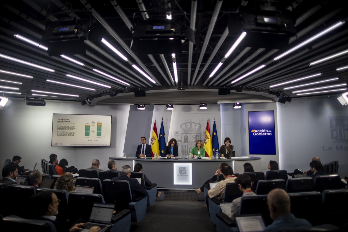 Spain Approves Decree to Legalize Medical Cannabis Use in Health Care System